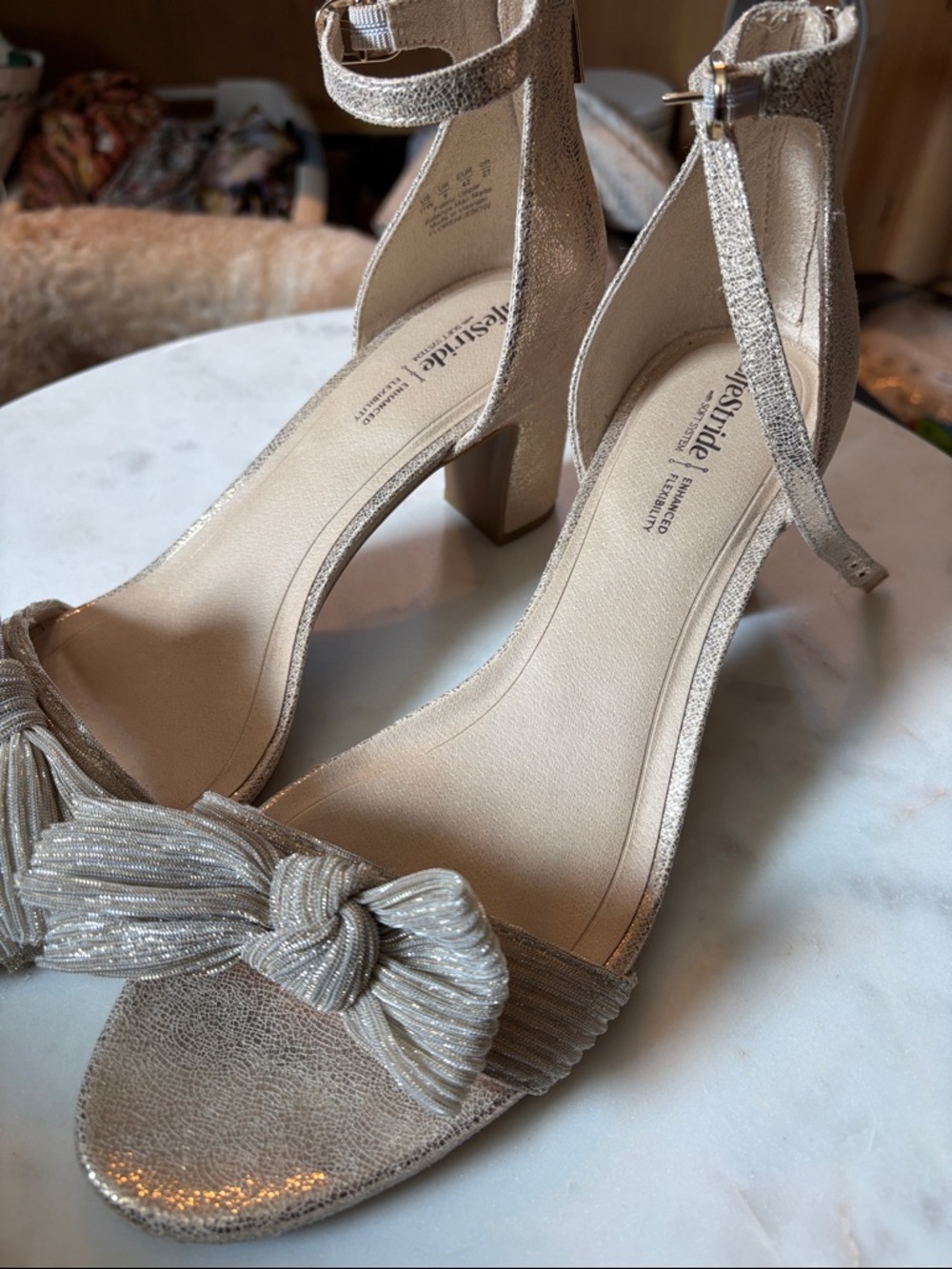 Pale Gold summer heels. Lifestride sz11